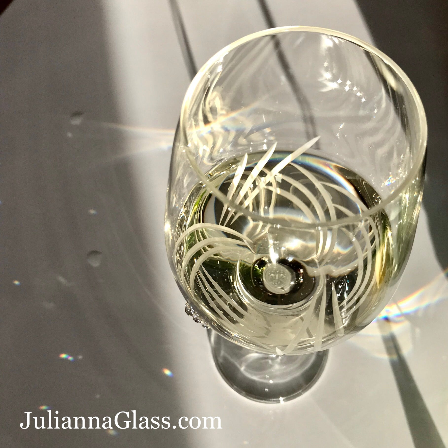 Galaxy Spirals White Wine Glasses - Set of 2pc in a gift box – Julianna  Glass